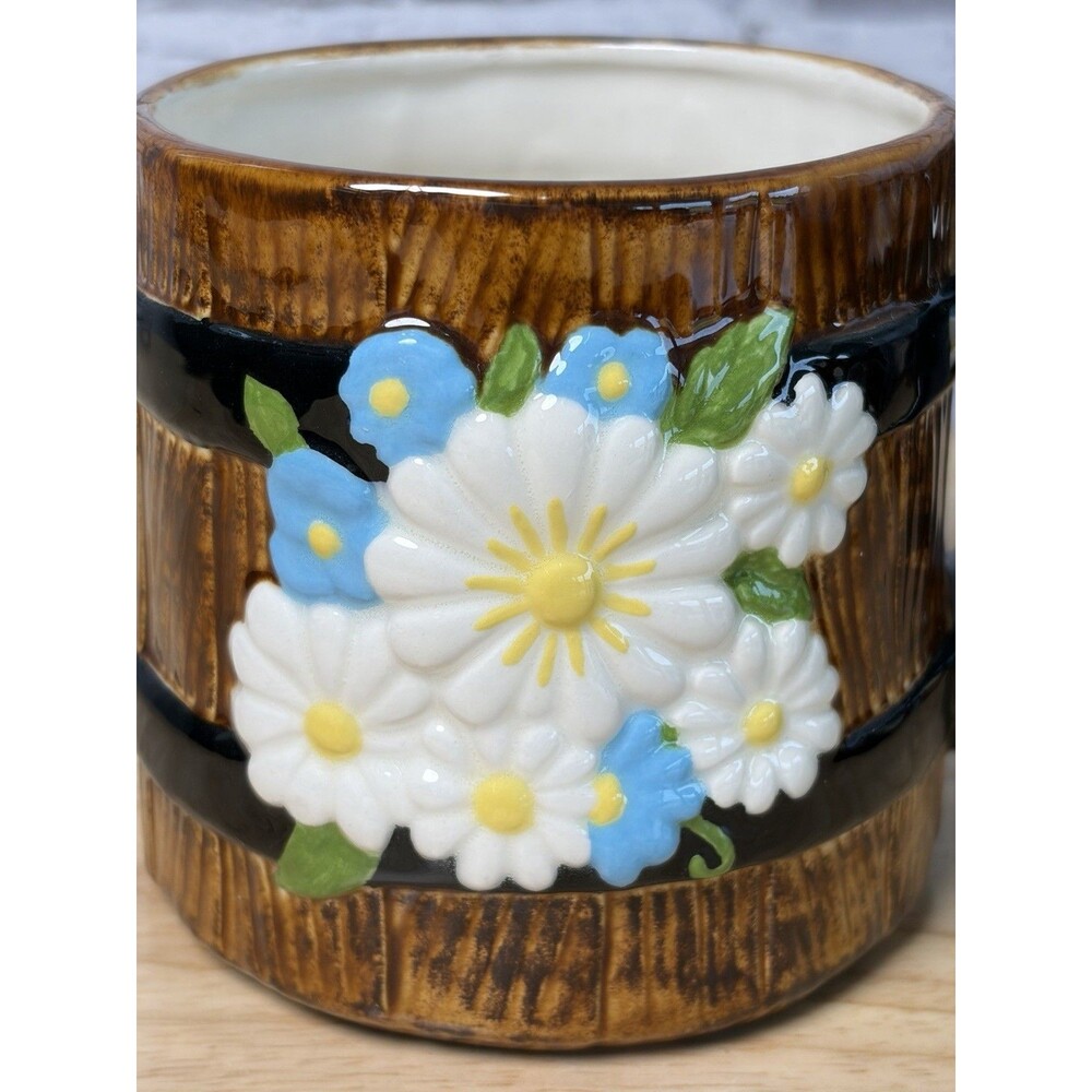 4 Atlantic Mold Ceramic Flower Barrel Coffee Mugs 1979 Handmade Vintage Mint - Picture 3 of 11